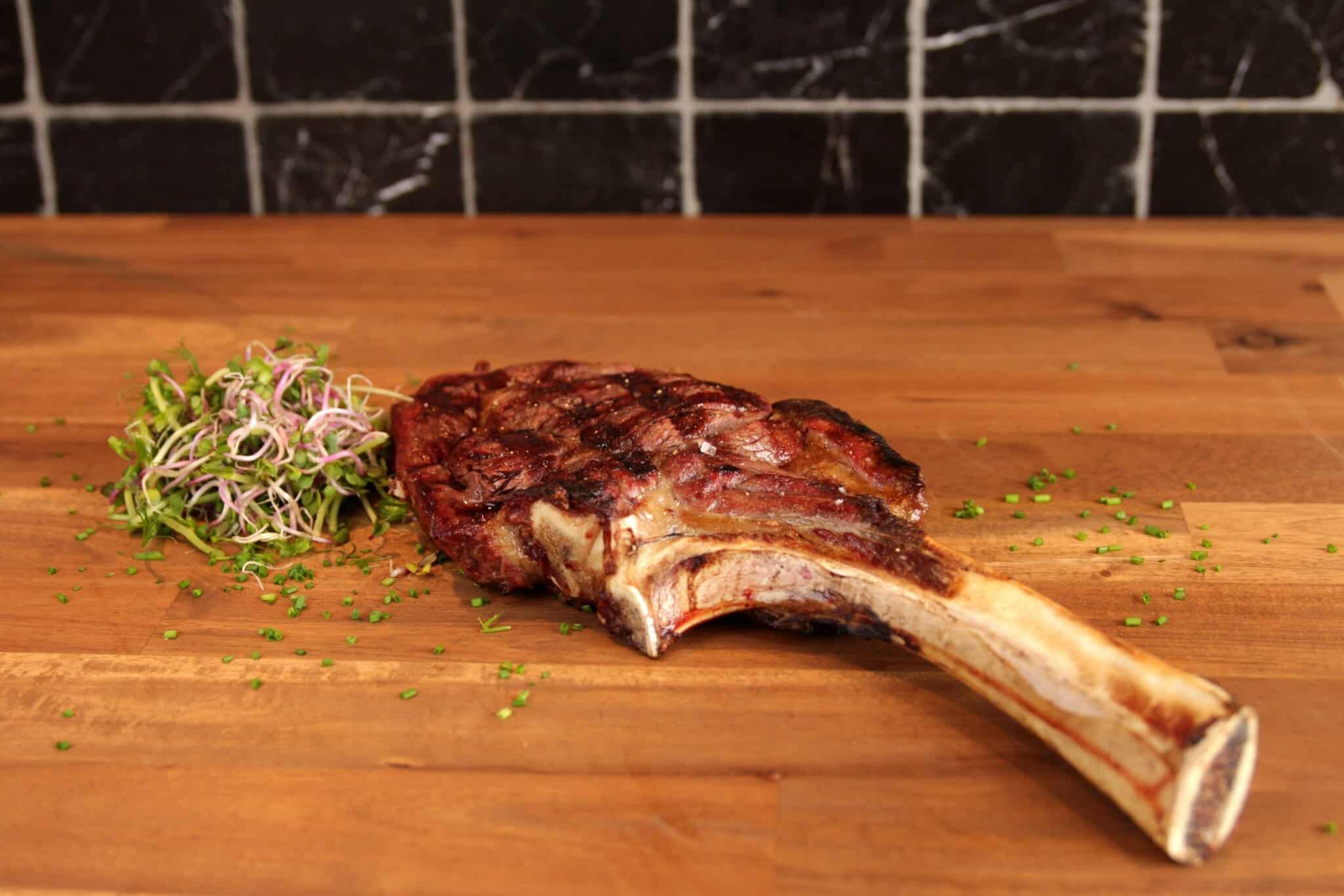 Tomahawk steak Dry-aged