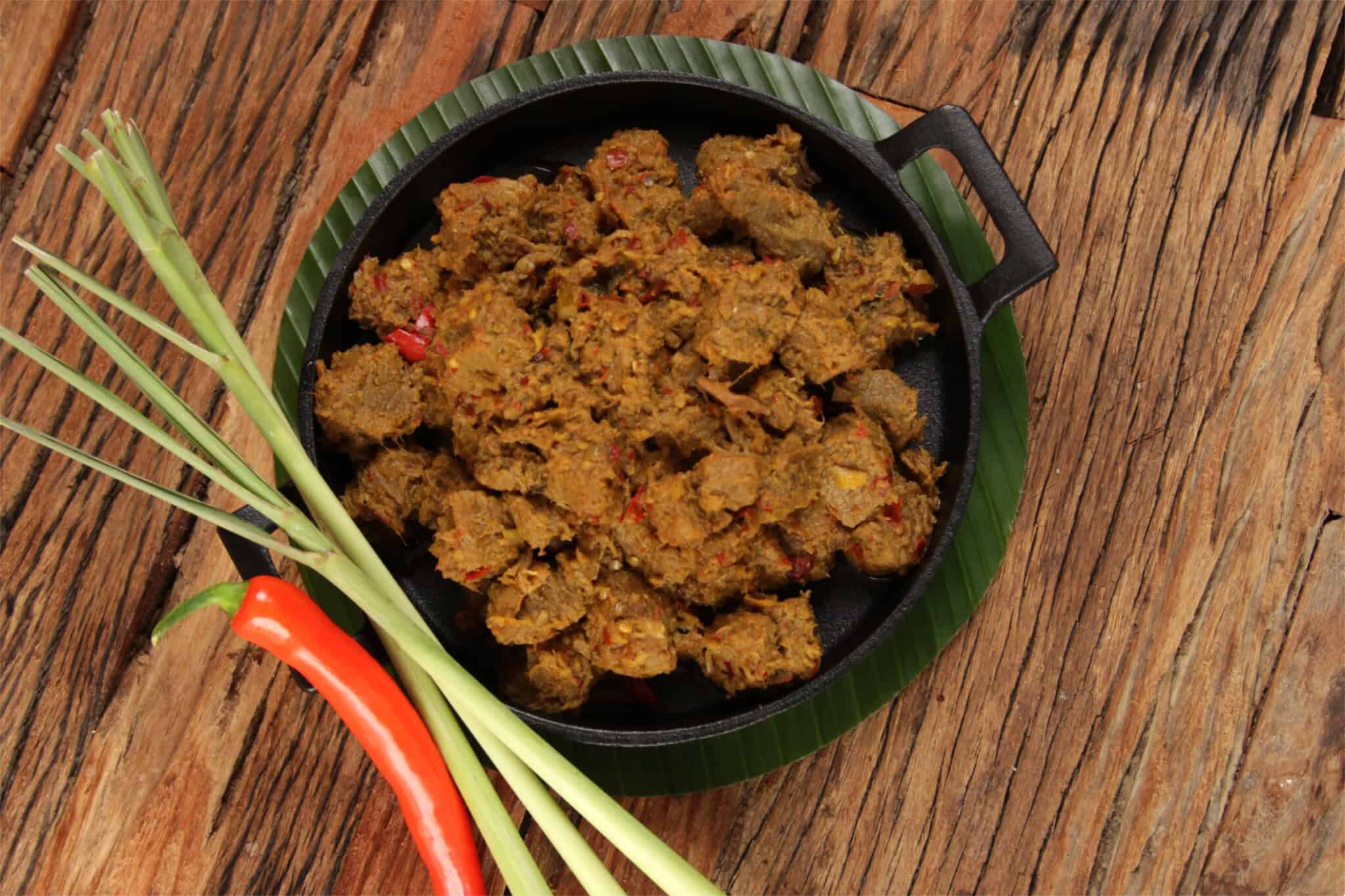 Daging Rendang van de kamado